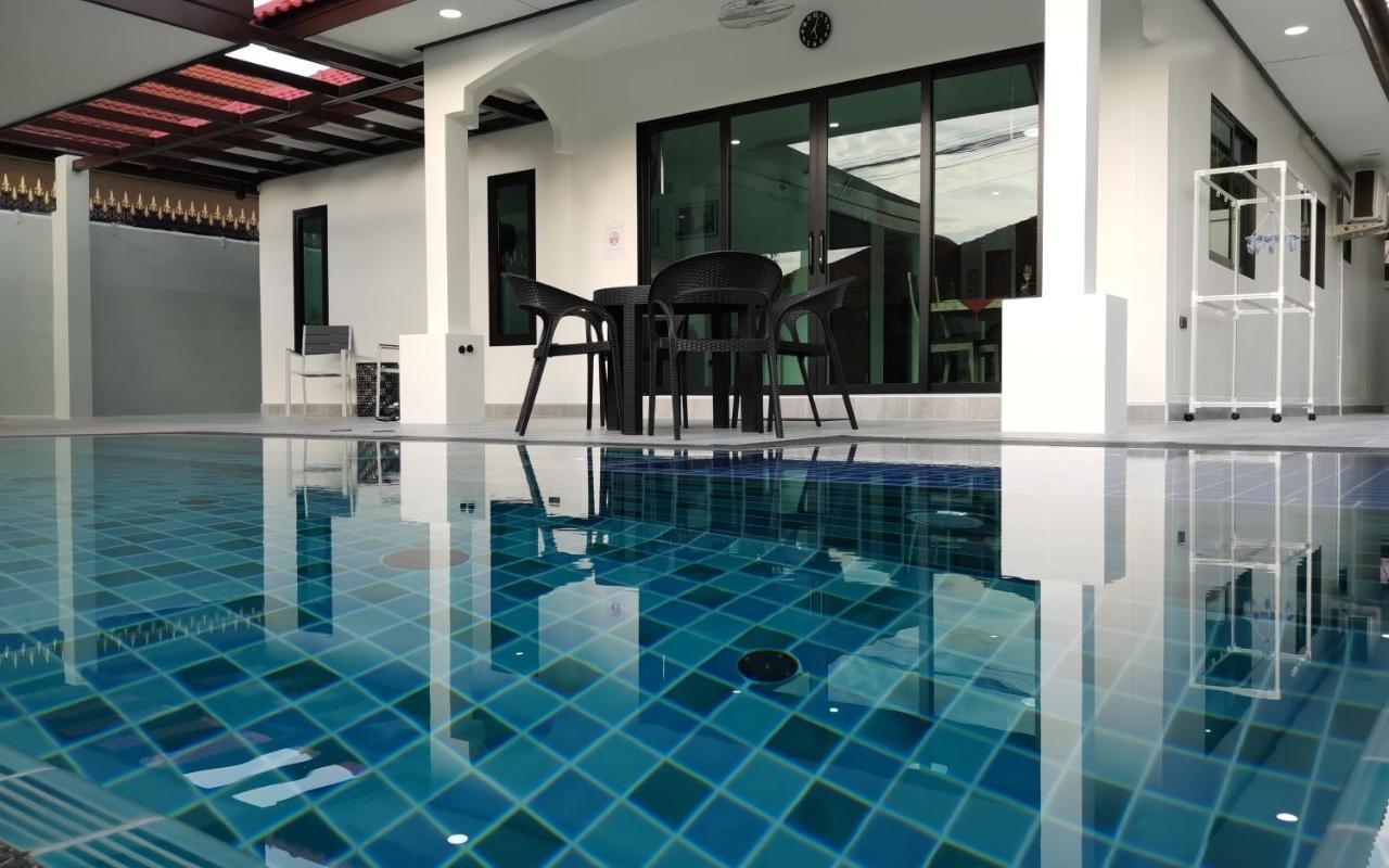 Private Pool Villa With Jacuzzi At Royal Park Village - Walk To The Beach - 6 People - Max 3 Males (Adults Only) Jomtien Beach Dış mekan fotoğraf